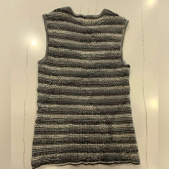 MISSONI Vintage Knit Sleeveless Top - Picture 3 of 10